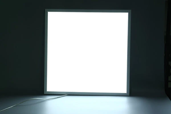 Panou LED, Patrat 60 X 60 X 2 Cm, Lumina Rece 6000K, Aluminiu, 50W, Alb