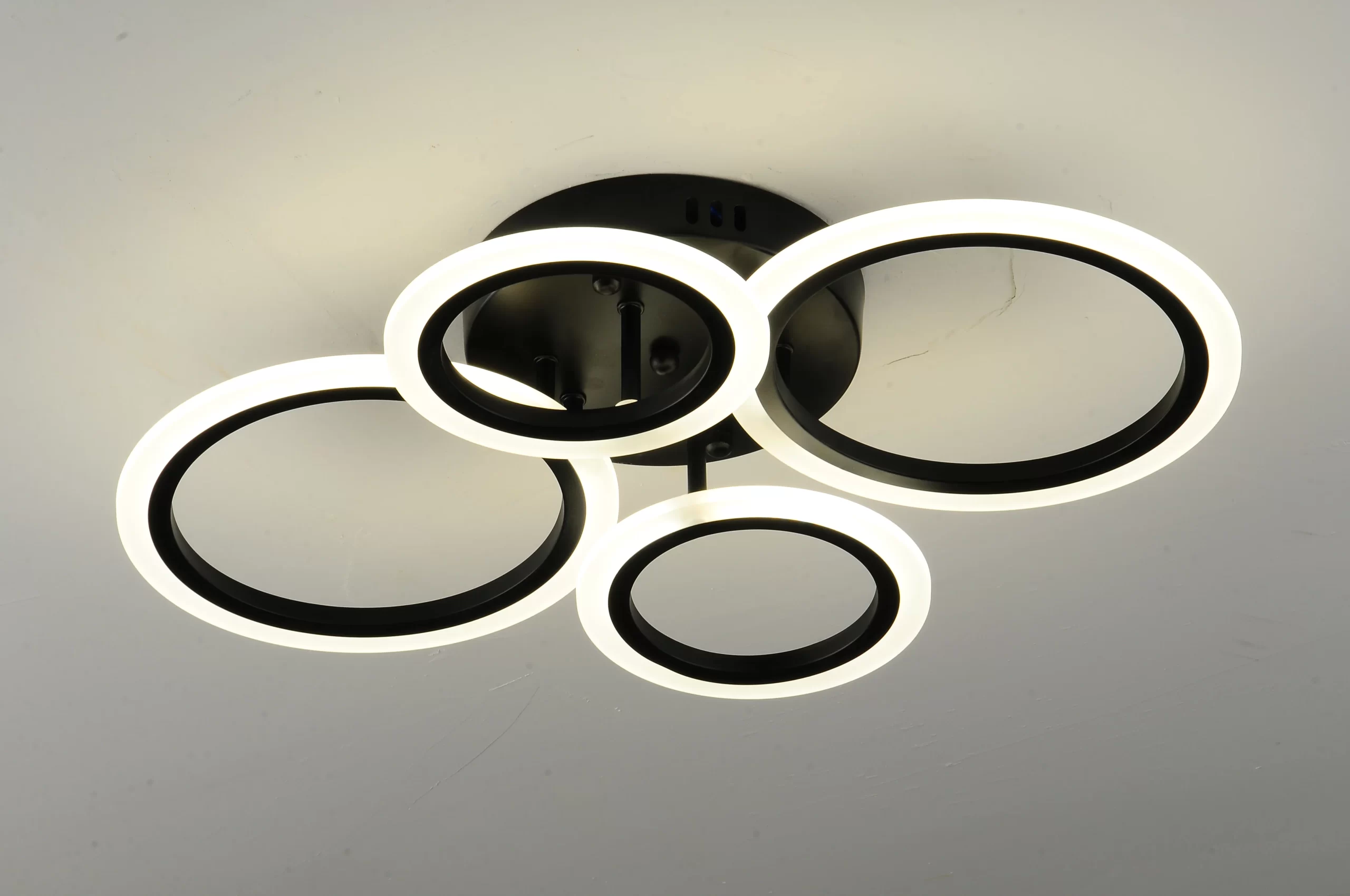 Lustra LED, Model K001/2+2, Cu Telecomanda, 3 Tipuri De Lumina, Intensitate Reglabila, 84W, Negru