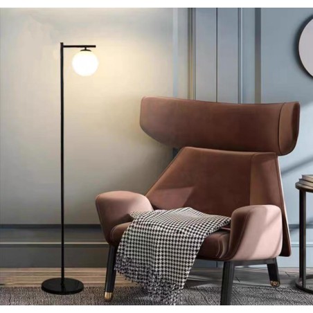 lampadar-157cm-cu-glob-alb-mat-negru.jpg
